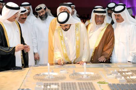 2013年迪拜太阳能公园(Solar Park)产能1000万瓦