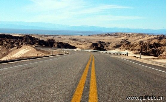 阿曼将在道路建设上投资54.6亿美元
