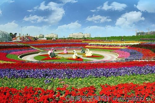 世界最大花园：<font color=#ff0000>迪拜</font>奇迹花园耗费4500万株鲜花
