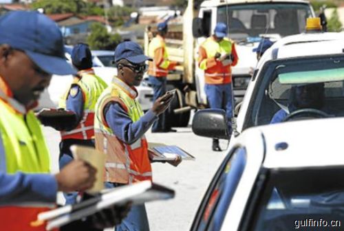 2015年全年南非交通事故损失为1429亿兰特，你嗅到了什么商机？