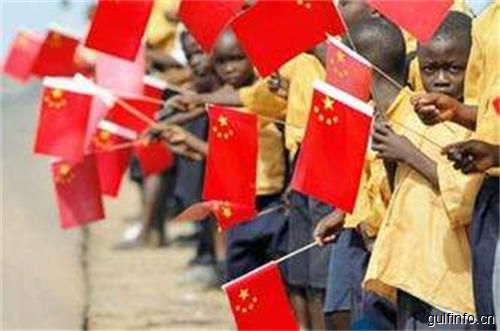 非洲36国5.4万人参与民调显示：非洲人民欢迎中国的帮助！