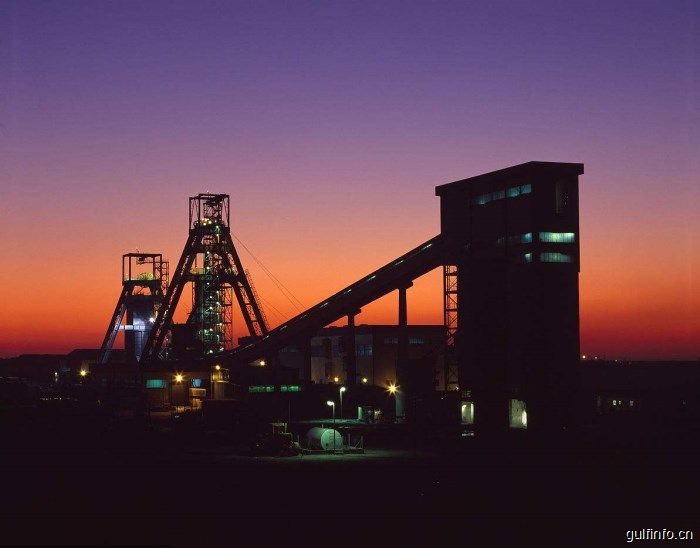 南非<font color=#ff0000>政府</font>大力支持农业加工业和金属工业的发展