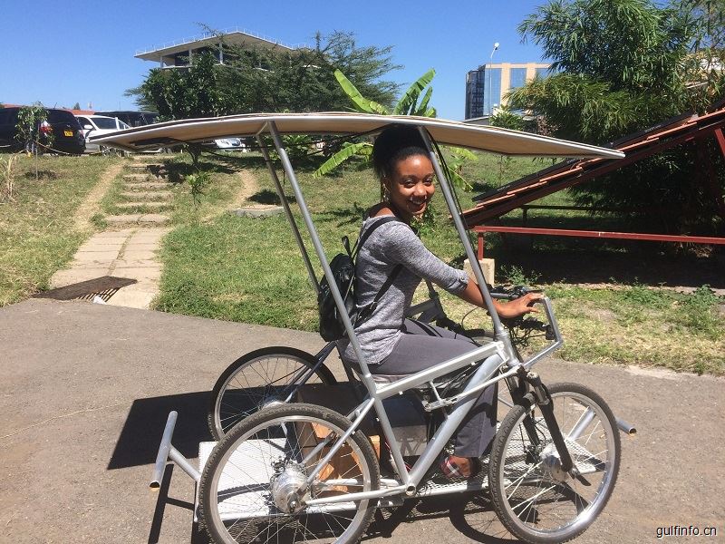 非洲国家用上<font color=#ff0000>太阳能</font>自行车 彻底改变生活方式