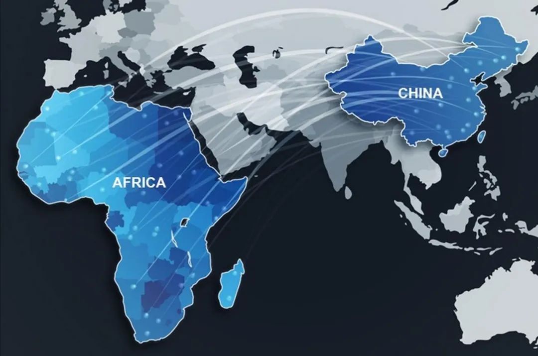 2021年，中国同非洲地区双边贸易总额突破2500亿<font color=#ff0000>美元</font>大关